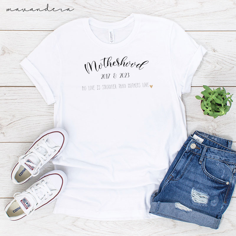motherhood-shirt MOTHERHOOD-strong love. | Shirt, Sweater, Hoodie, Tasche – Bild 1