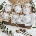 SPARSET 6 Stk. Weihnachtskugeln | 7 cm Echtglas mit Federn