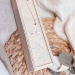 Taufkerzen Box | Anna - Blumen.Sonne – Bild 2