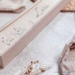 Taufkerzen Box | Lara - Blumenwiese – Bild 2