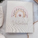 Leinenordner - VALENTINA - Regenbogen| Geburtsurkunde - Zeugnisse - Dokumente