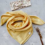 SHOP THE LOOK  | #3 SUNNY.GELB & ELINA  | Kombi aus Beanie oder Stirnband & Musselin Schal
