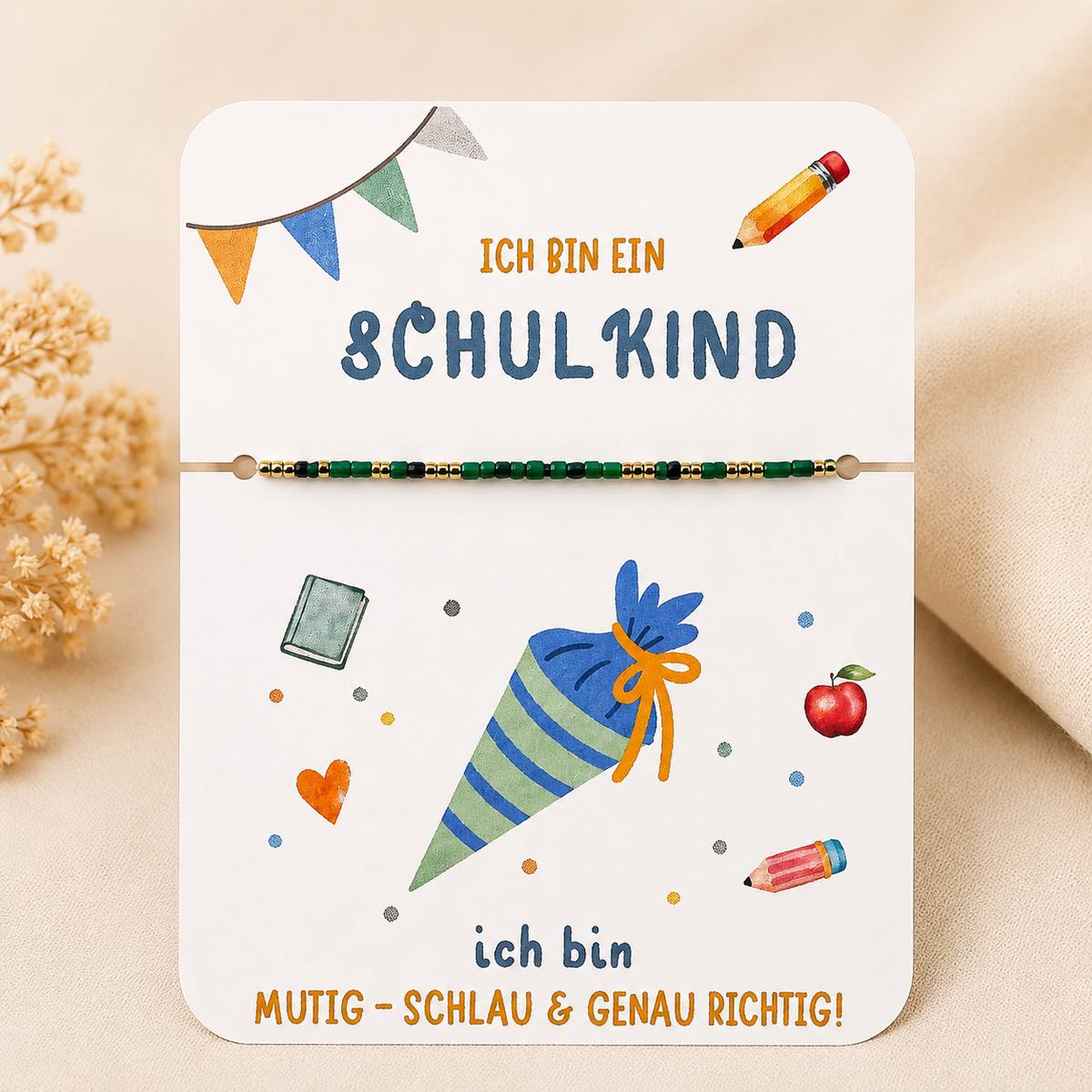 schulkind_armband_gruen_zart Schulkind #neu – Armband mit Karte | Perlen dünn grün/schwarz/gold – Bild 1